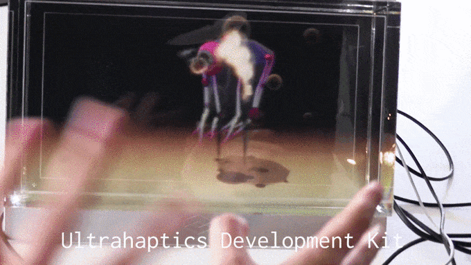 the-lookingglass-for-holographic-display-is-here-for-all-img-4