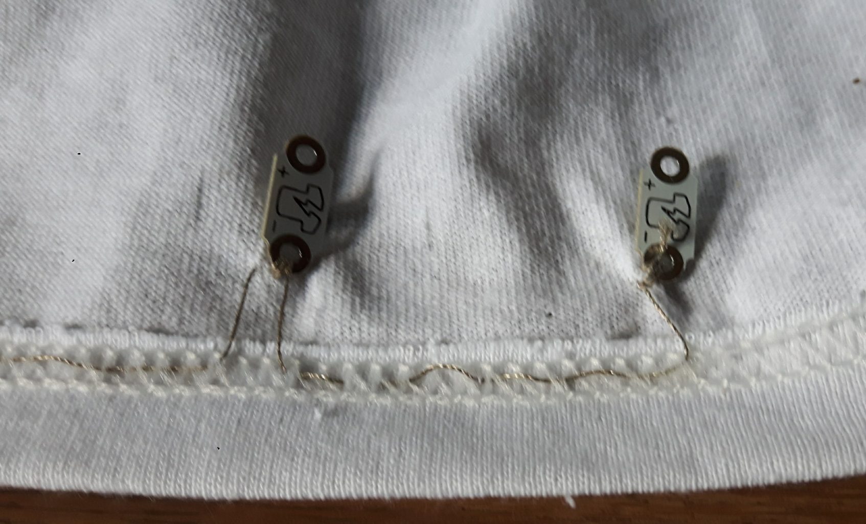 sewable-leds-clothing-img-1