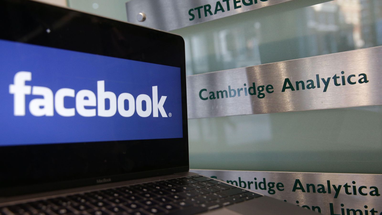 article-image-facebook-finds-no-evidence-that-hackers-accessed-third-party-apps-via-user-logins-from-last-weeks-security-breach