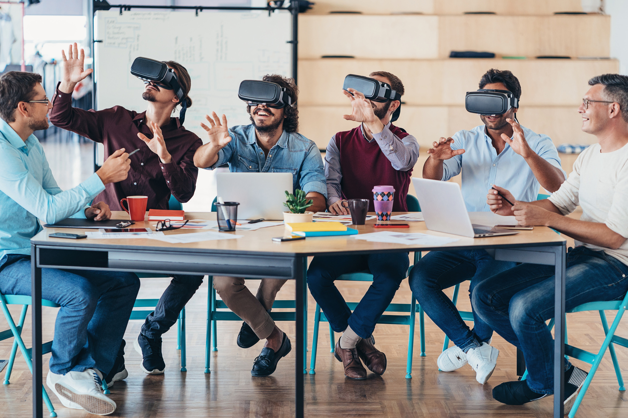 article-image-magic-leap-one-the-first-mixed-reality-headsets-by-magic-leap-is-now-available-at-2295